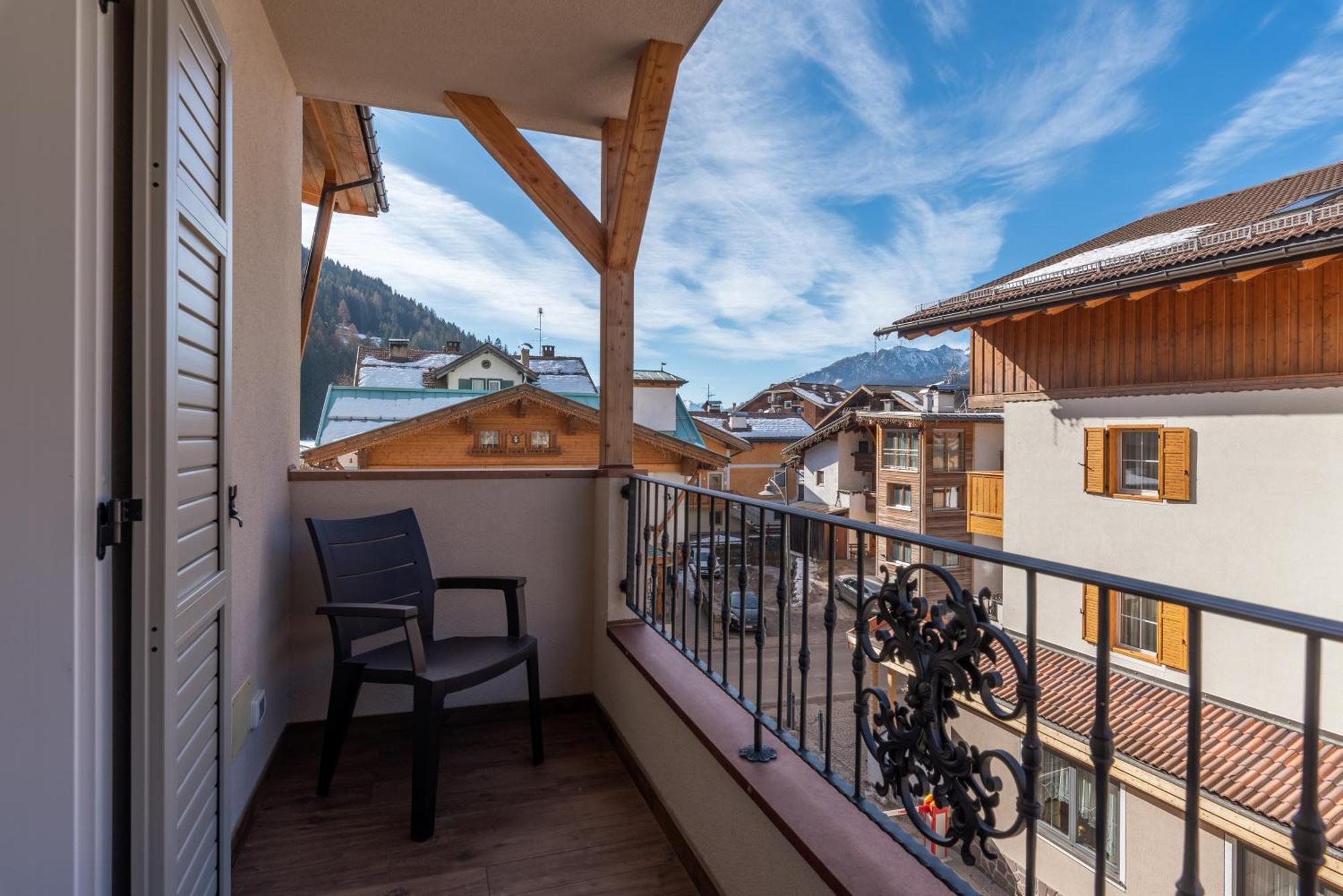 Hotel Meida Pozza di Fassa Exterior foto